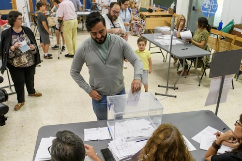 Resultados de las elecciones europeas: quién ha ganado, partidos con representación y reacciones en directo hoy