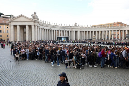 Última hora de la muerte del Papa Francisco, en directo: féretro, funeral, capilla ardiente, sucesores y noticias desde el Vaticano hoy