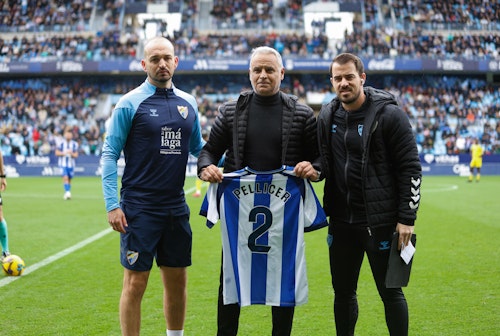 Aciago derbi andaluz para el Málaga, que cae por dos goles frente al Cádiz (0-2)