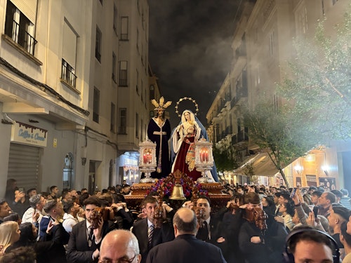 Directo | Traslados y procesiones del Sábado de Pasión en Málaga 2025