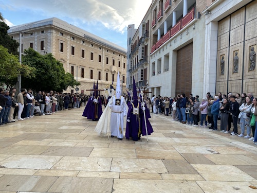 Directo| Penas, Rescate, Sentencia y Humillación suspenden sus salidas y el Rocío y Nueva Esperanza se vuelven