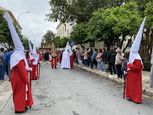 Directo | Traslados y procesiones del Sábado de Pasión en Málaga 2025