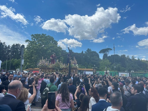 Directo | La Esperanza se encierra y se despide de Roma tras la Gran Procesión