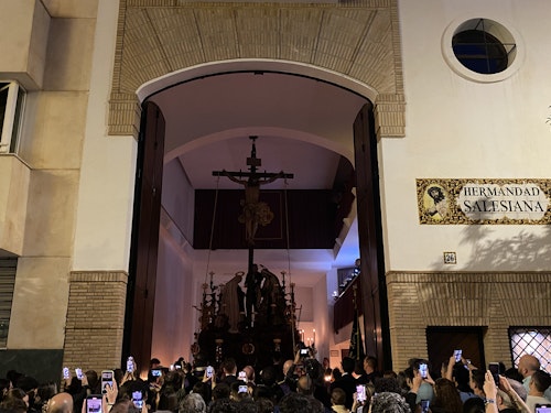 Directo | Traslados y procesiones de vísperas de la Semana Santa de Málaga 2025