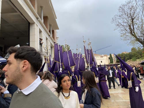 Directo| Penas, Rescate, Sentencia y Humillación suspenden sus salidas y el Rocío y Nueva Esperanza se vuelven