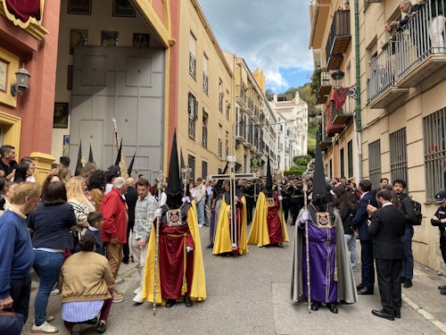Directo| Penas, Rescate, Sentencia y Humillación suspenden sus salidas y el Rocío y Nueva Esperanza se vuelven