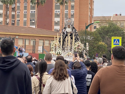 Directo | Traslados y procesiones del Sábado de Pasión en Málaga 2025