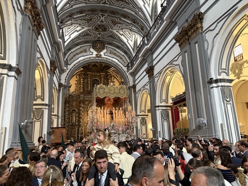 Directo | Traslados y procesiones del Sábado de Pasión en Málaga 2025