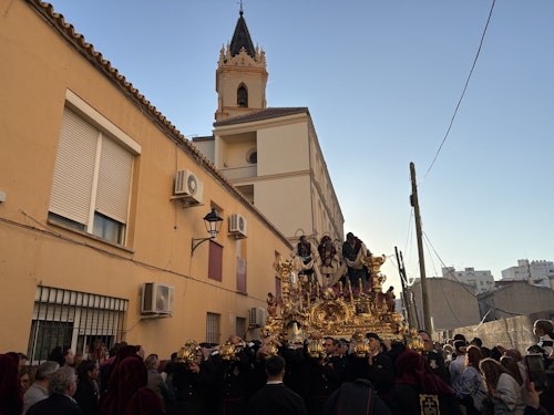 Directo | Servitas completa un Viernes Santo en todo su esplendor