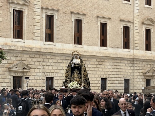 Directo | Traslados y procesiones del Sábado de Pasión en Málaga 2025