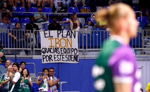 El Unicaja se jugará en Murcia la única vida que le queda (83-101)
