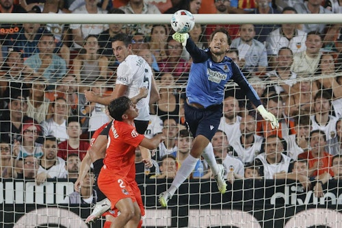 La opinión de los periodistas de DV: «Se ha visto a un equipo con variantes tácticas pero que ha fallado demasiado en ataque»