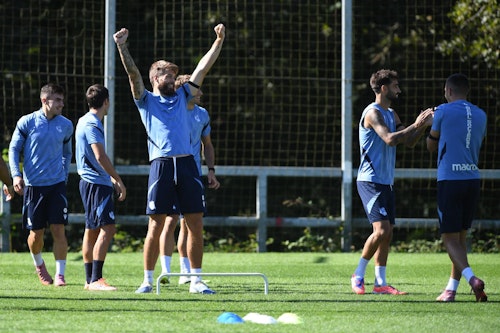 «Aritz no entra en la convocatoria y Lebarbier sí porque está preparado»