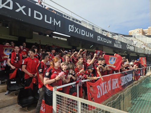 El Mirandés siente el calor de su afición hasta el final, y más
