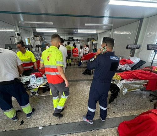 Vuelco mortal de un cayuco en El Hierro: llevaba más de diez días de travesía y al menos 20 niños a bordo