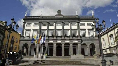 Anuncian sanciones contra la empresa que gestiona los cementerios