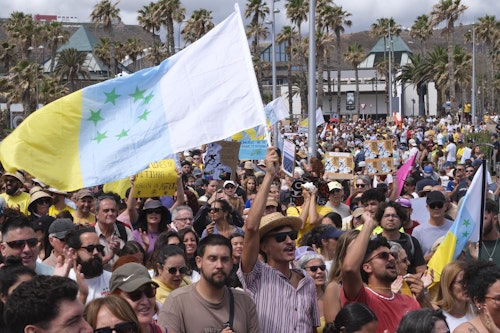 Así hemos contado en directo las manifestaciones del 18M &#039;Canarias tiene un límite&#039;