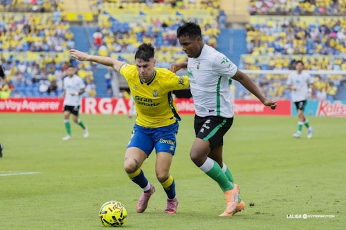 UD Las Palmas - Racing de Santander: partido, goles y resultado, en directo
