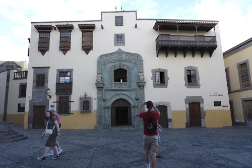 El presidente chino exprime su visita exprés a Gran Canaria: «Estoy encantado en la isla»