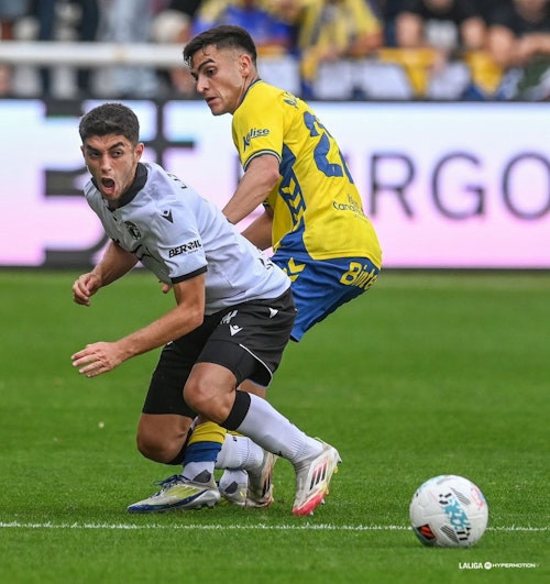 Las Palmas rasca un punto de El Plantío