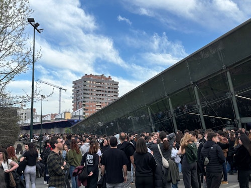 1.500 jóvenes recorren Bilbao en protesta por el desalojo del gaztetxe de Rekalde