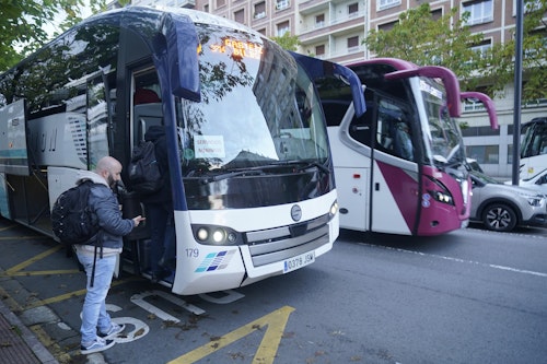 En directo, la huelga de transportes por carretera en Álava