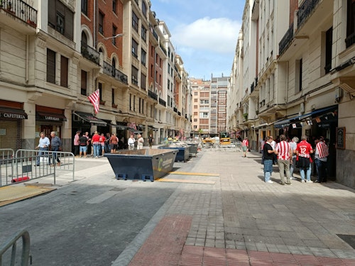 En directo, Bilbao se prepara para el regreso a la Champions