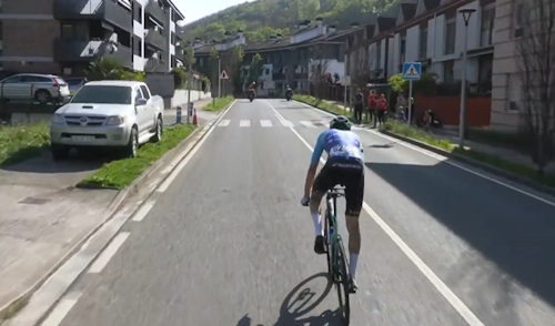 Alex Aranburu es descalificado y se queda sin triunfo de etapa en la Itzulia