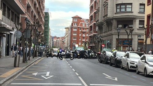 1.500 jóvenes recorren Bilbao en protesta por el desalojo del gaztetxe de Rekalde