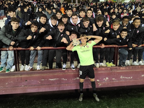 La UDL elimina al Girona en los penaltis, con Arnau, el portero improvisado, como héroe
