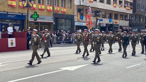 Directo: Gran desfile militar en Oviedo por el Día de las Fuerzas Armadas
