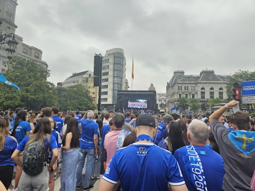 Así ha sido la gran fiesta por el ascenso del Real Oviedo a Primera División