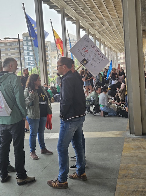 En directo: Preacuerdo por la Educación en Asturias, pero con críticas de parte de los docentes: «Los sindicatos nos vendieron»