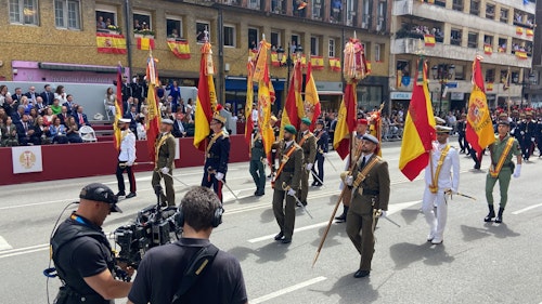 Directo: Gran desfile militar en Oviedo por el Día de las Fuerzas Armadas