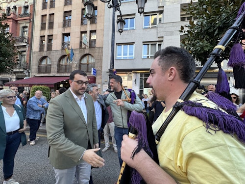 La fuerza de los asturianos contra un peaje «injusto»: así te hemos contado en directo la manifestación por el Huerna
