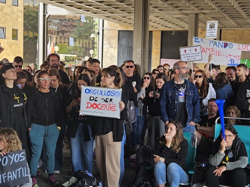 En directo: Preacuerdo por la Educación en Asturias, pero con críticas de parte de los docentes: «Los sindicatos nos vendieron»