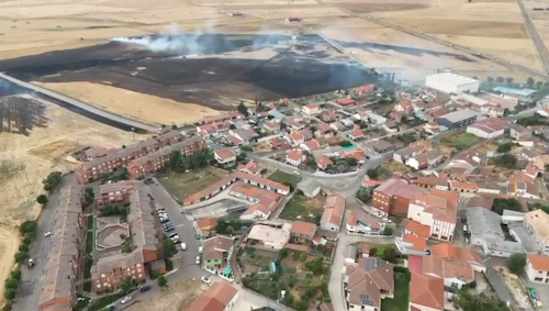 Así te hemos contado cómo ha evolucionado el incendio de Martín de Yeltes en Salamanca
