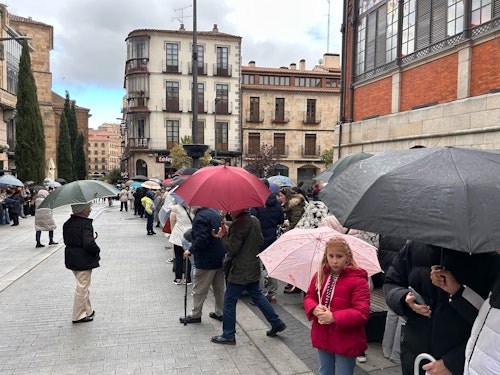 Así te hemos contado en directo las procesiones del Viernes Santo en Salamanca