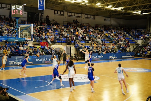 Perfumerías Avenida - Neptunas: resultado del partido de Eurocup de hoy (79-48, final)
