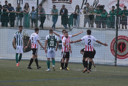 Así te hemos contado el partido de play-offs de ascenso entre el Guijuelo y el Logroñés