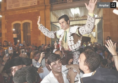 Jornada histórica en La Glorieta: Morante firma la faena de su vida, a hombros con Marco Pérez