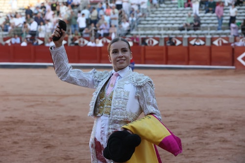 Así te hemos contado la histórica novillada que abrió la Feria Taurina