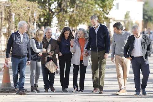 Así hemos contado la visita de los Reyes Felipe y Letizia a la zona cero de la DANA