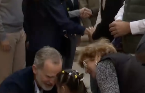 Así hemos contado la visita de los Reyes Felipe y Letizia a la zona cero de la DANA