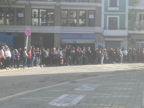 Así hemos contado la visita de los Reyes Felipe y Letizia a la zona cero de la DANA