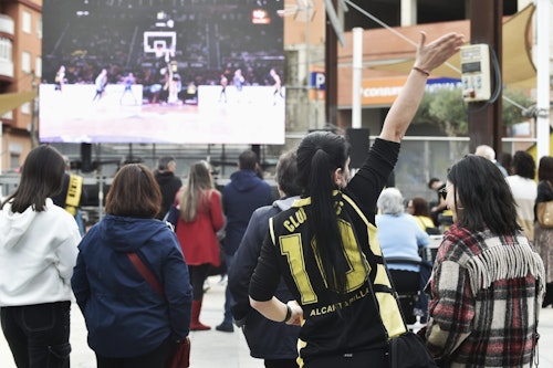 Así hemos contado en directo la final de la Copa de la Reina entre el Hozono Jairis y el Perfumerías Avenida