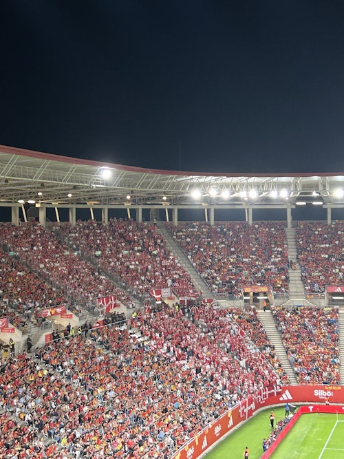 España gana a Dinamarca en su visita a Murcia