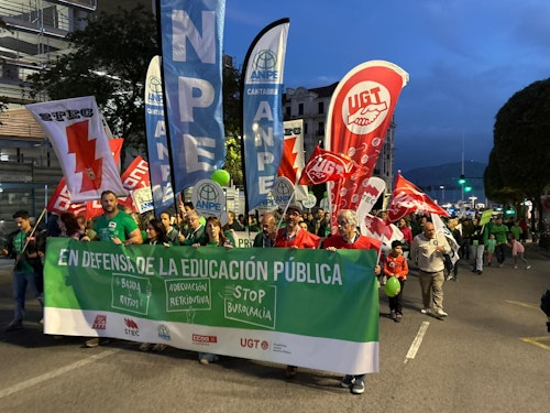 Así le hemos contado el paso a paso de la manifestación docente