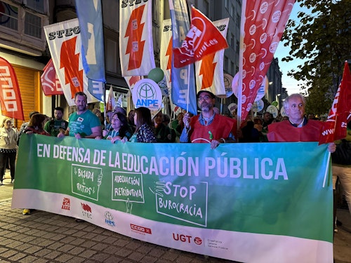 Así le hemos contado el paso a paso de la manifestación docente