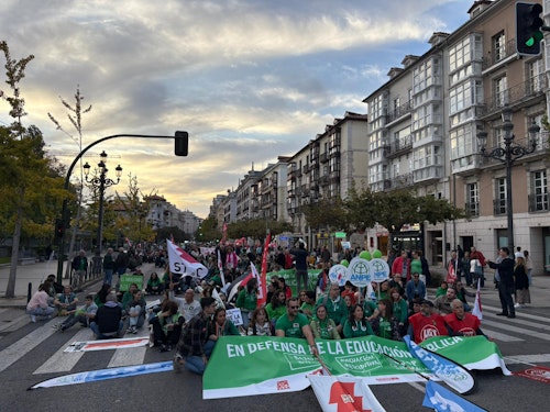 Así le hemos contado el paso a paso de la manifestación docente